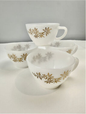 Vtg 60s Federal Glass Company Golden Glory Milk Glass Coffee Tea Cups Set of 4